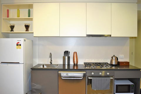 Melbourne SkyHigh Apartments - Whitsundays Accommodation 31