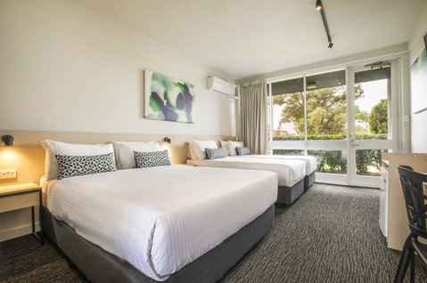 Nightcap At Seaford Hotel - Whitsundays Accommodation 0