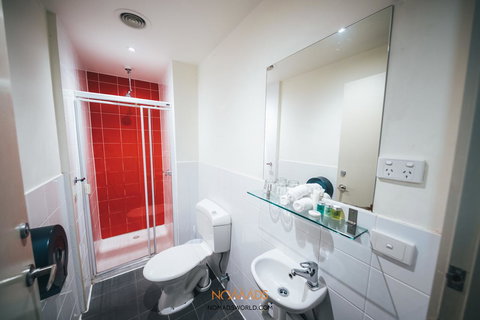 Nomads Melbourne Backpackers - Whitsundays Accommodation 25
