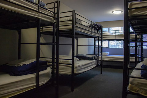 Nomads Melbourne Backpackers - Whitsundays Accommodation 43