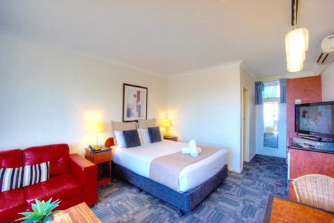 The Sandridge Motel - Whitsundays Accommodation 9
