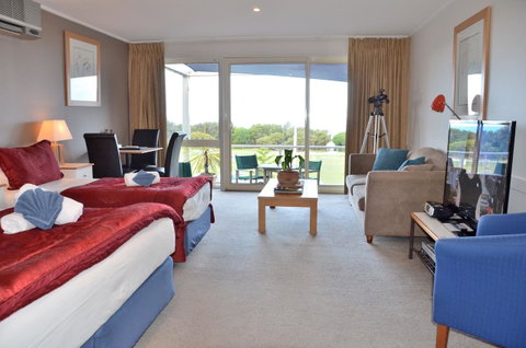 The Sandridge Motel - Whitsundays Accommodation 20
