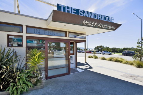The Sandridge Motel - Whitsundays Accommodation 5