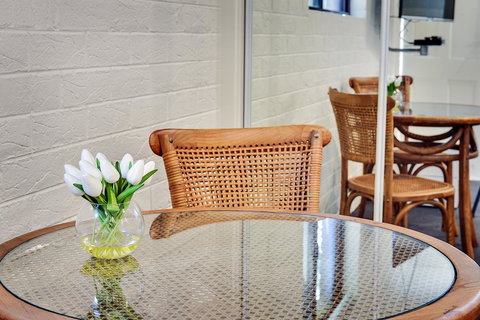 Allambi Holiday Apartments - Whitsundays Accommodation 26