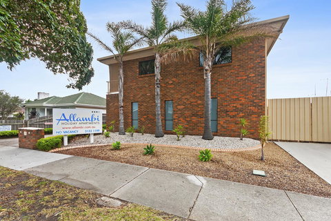 Allambi Holiday Apartments - Whitsundays Accommodation 5