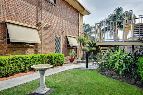 Allambi Holiday Apartments - Whitsundays Accommodation 39