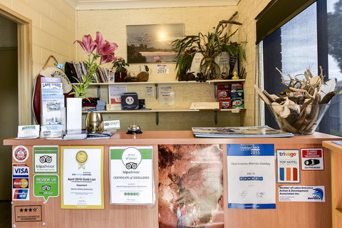 Allambi Holiday Apartments - Whitsundays Accommodation 20