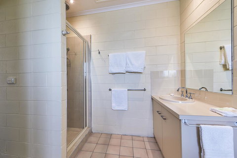 Allambi Holiday Apartments - Whitsundays Accommodation 28