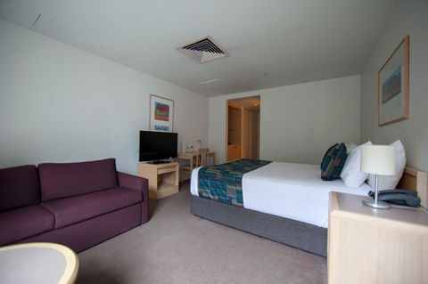 CitiClub Hotel Melbourne - Whitsundays Accommodation 2