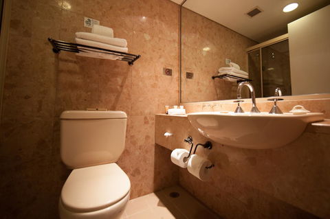 CitiClub Hotel Melbourne - Whitsundays Accommodation 13