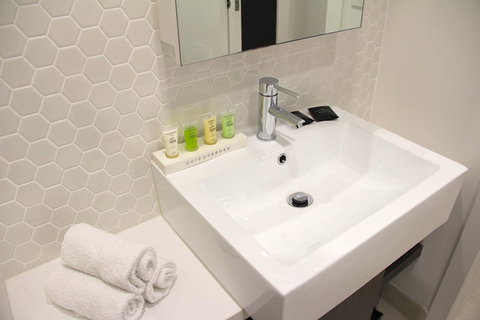 Whitehorse Apartments Hotel - Whitsundays Accommodation 26