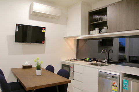 Whitehorse Apartments Hotel - Whitsundays Accommodation 20
