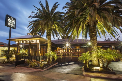 Nightcap At The Cheeky Squire - Whitsundays Accommodation 4
