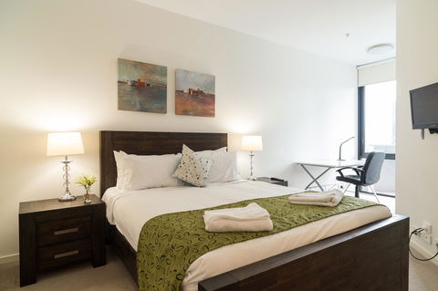 AKOM AT Docklands - Whitsundays Accommodation 36