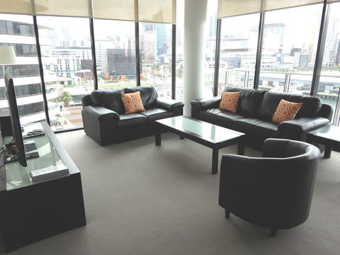 AKOM AT Docklands - Whitsundays Accommodation 43