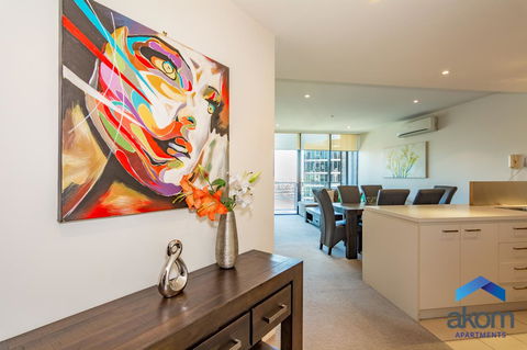 AKOM AT Docklands - Whitsundays Accommodation 3