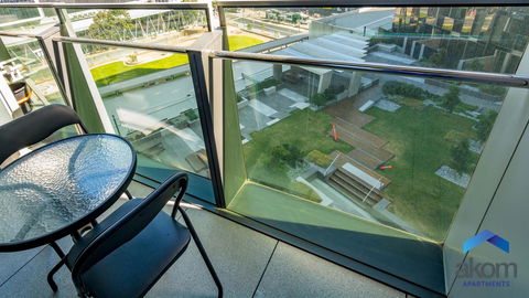 AKOM AT Docklands - Whitsundays Accommodation 20