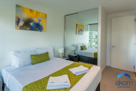 AKOM AT Docklands - Whitsundays Accommodation 22