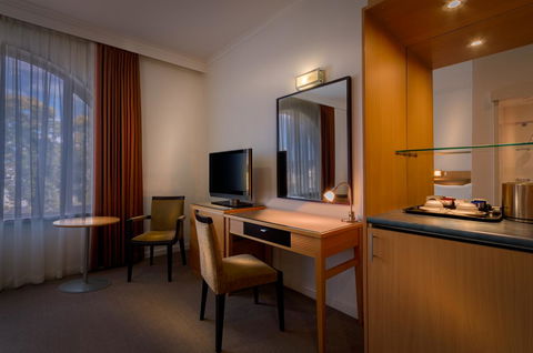 BEST WESTERN PLUS Travel Inn - Whitsundays Accommodation 27