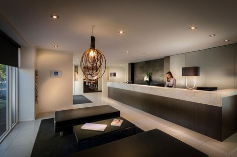 BEST WESTERN PLUS Travel Inn - Whitsundays Accommodation 9