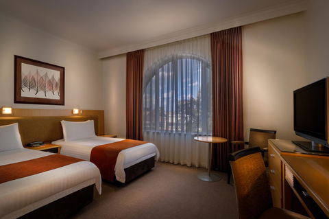 BEST WESTERN PLUS Travel Inn - Whitsundays Accommodation 26