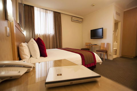 BEST WESTERN PLUS Travel Inn - Whitsundays Accommodation 41