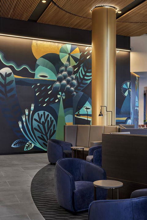 Vibe Hotel Melbourne Docklands - Whitsundays Accommodation 40