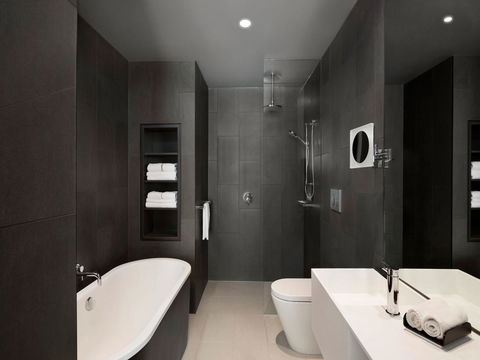 Vibe Hotel Melbourne Docklands - Whitsundays Accommodation 22