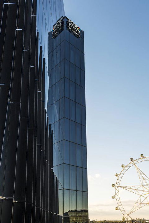 Vibe Hotel Melbourne Docklands - Whitsundays Accommodation 1