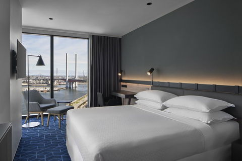 Vibe Hotel Melbourne Docklands - Whitsundays Accommodation 5