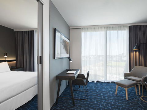 Vibe Hotel Melbourne Docklands - Whitsundays Accommodation 24