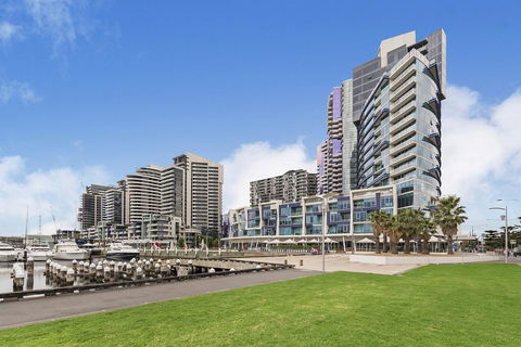 Docklands Private Collection - NEWQUAY - Whitsundays Accommodation 0