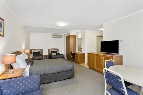 Comfort Inn Warrnambool International - Whitsundays Accommodation 32