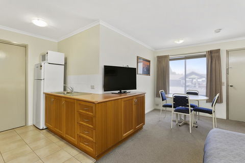 Comfort Inn Warrnambool International - Whitsundays Accommodation 31