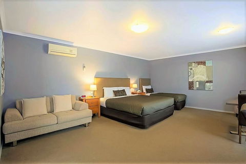 Comfort Inn Warrnambool International - Whitsundays Accommodation 24
