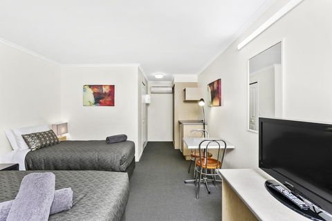 Comfort Inn Warrnambool International - Whitsundays Accommodation 21