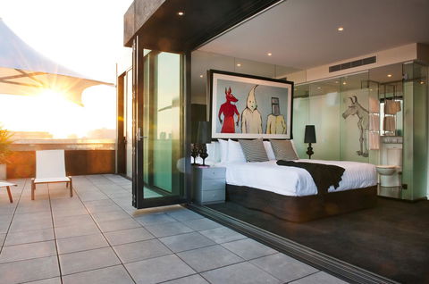 The Cullen Melbourne - Art Series - Whitsundays Accommodation 19