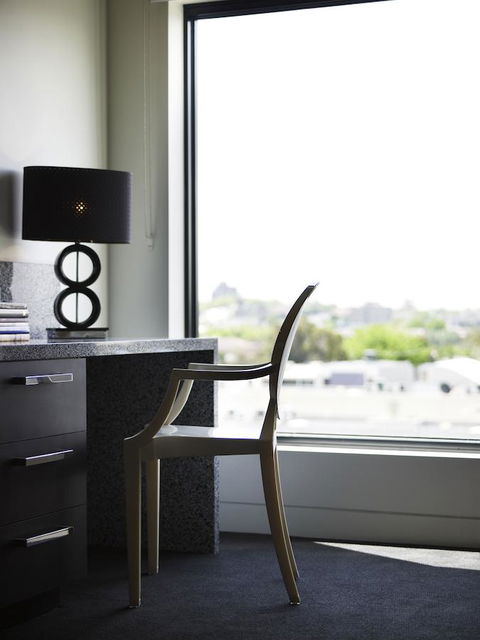 The Cullen Melbourne - Art Series - Whitsundays Accommodation 7
