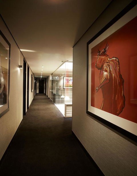 The Cullen Melbourne - Art Series - Whitsundays Accommodation 33