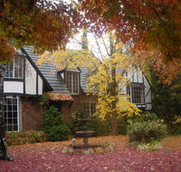 Merrimeet Cottages - Whitsundays Accommodation