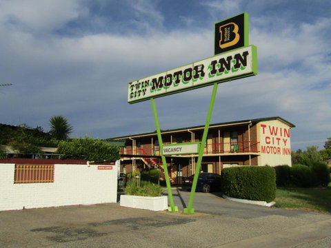 Twin City Motor Inn - Whitsundays Accommodation 1