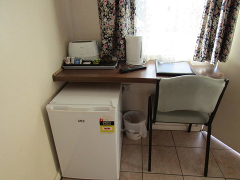 Twin City Motor Inn - Whitsundays Accommodation 10