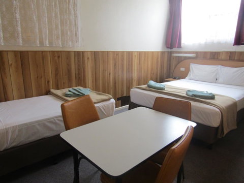 Twin City Motor Inn - Whitsundays Accommodation 22