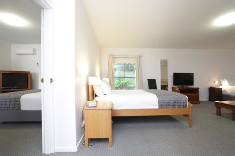 Quality Inn & Suites The Menzies - Whitsundays Accommodation 11