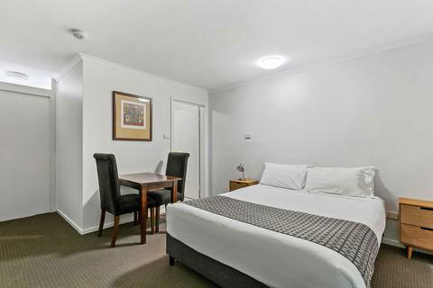 Quality Inn & Suites The Menzies - Whitsundays Accommodation 2