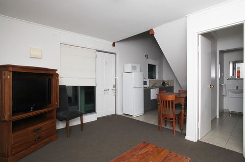 Quality Inn & Suites The Menzies - Whitsundays Accommodation 26
