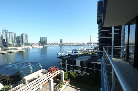 ACD Apartments - Whitsundays Accommodation 4