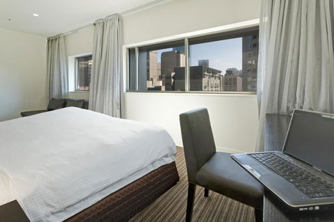 Causeway 353 Hotel - Whitsundays Accommodation 27