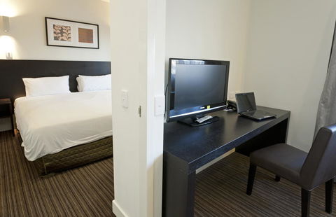 Causeway 353 Hotel - Whitsundays Accommodation 32