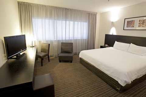 Causeway 353 Hotel - Whitsundays Accommodation 23